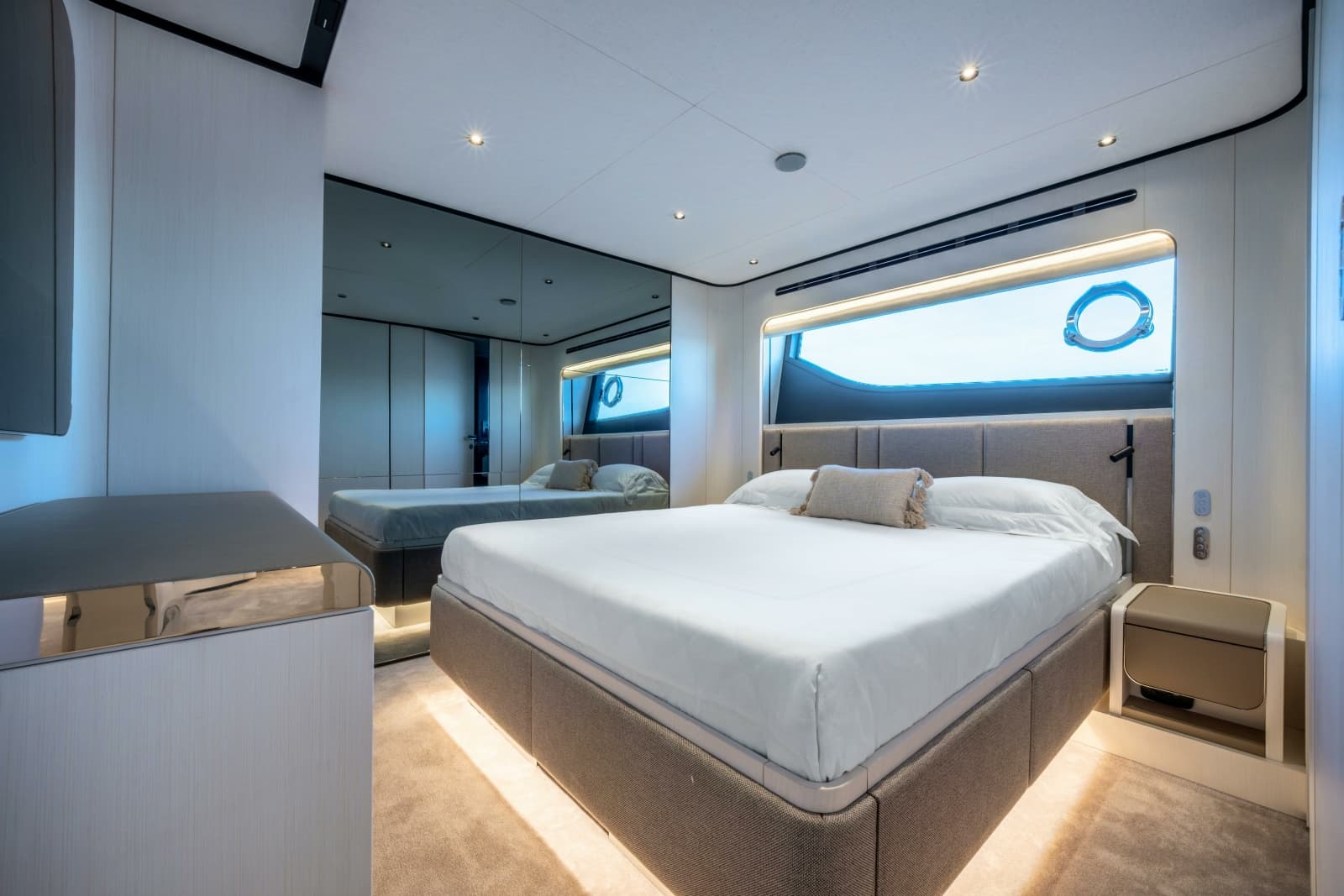 2025 Ferretti Yachts Ferretti 940 - Photo 20