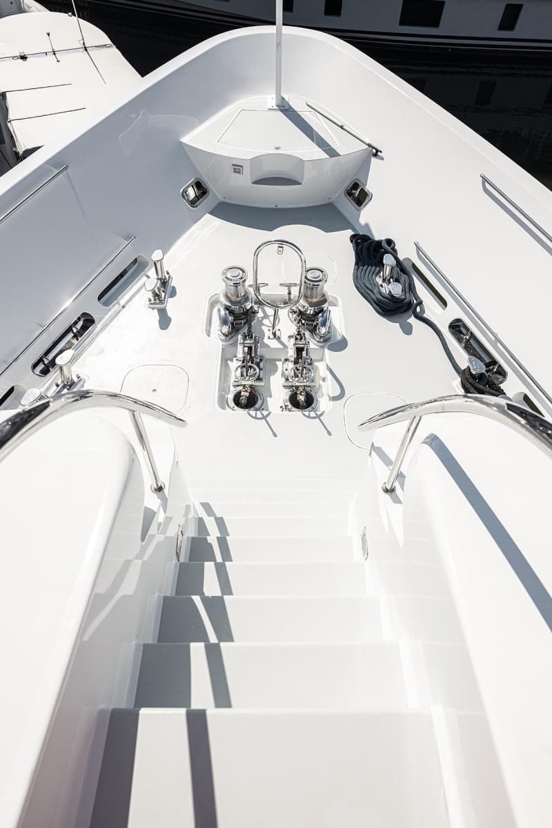 2003 Cheoy Lee Tri-Deck