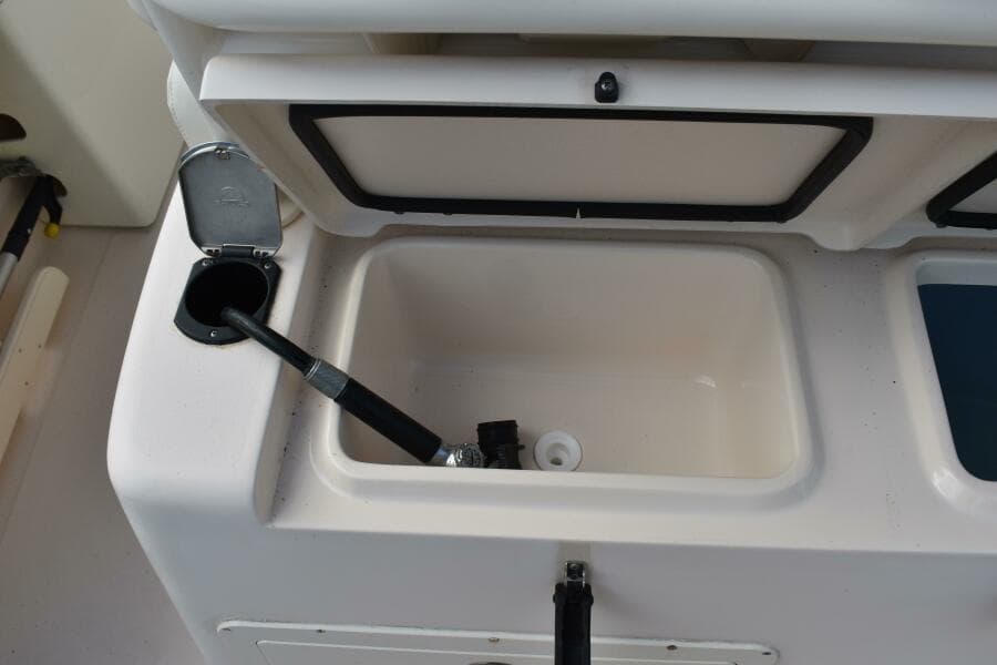 2012 Grady-White Canyon 271