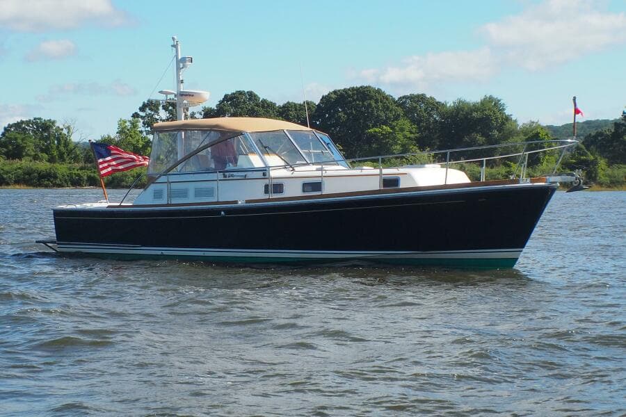 1995 Grand Banks 38 Eastbay EX