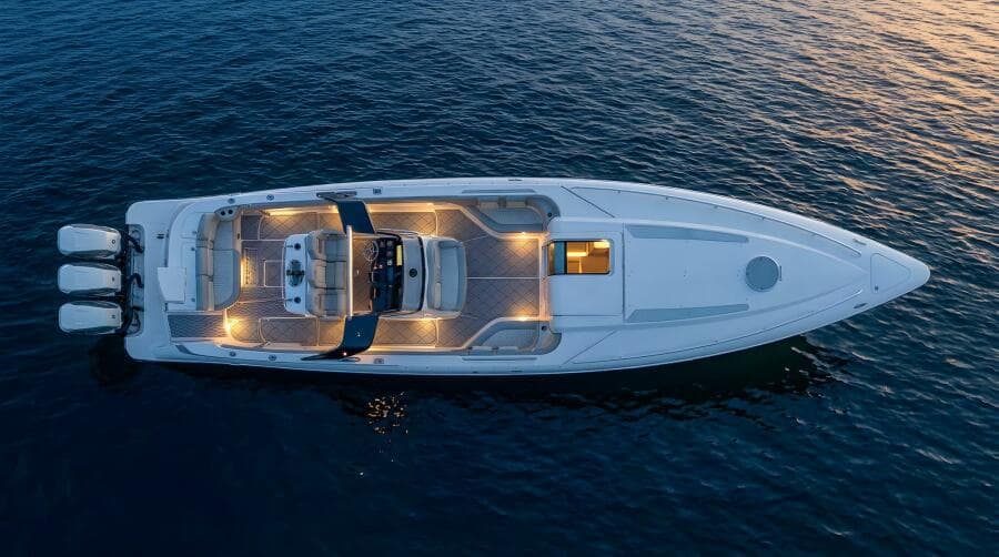 2010 Concept 4400 Sport Yacht