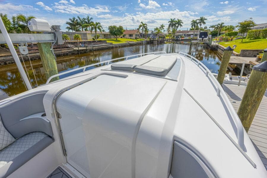 2010 Concept 4400 Sport Yacht