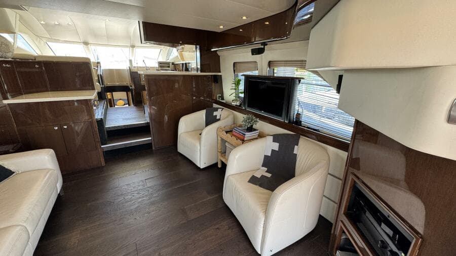 Salon Looking Starboard