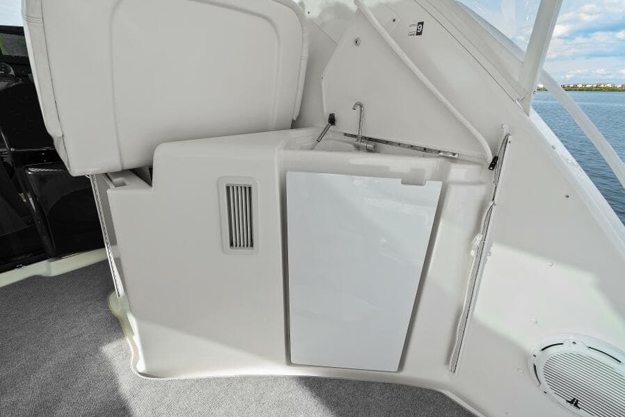 2007 Tiara Yachts 4300 Sovran -