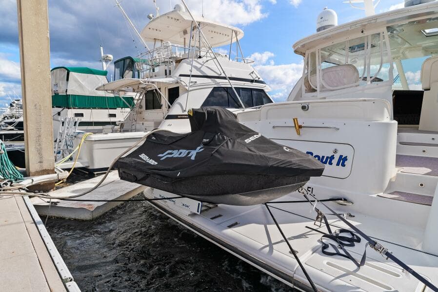 2007 Tiara Yachts 4300 Sovran - Aft Deck