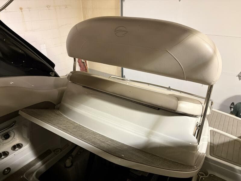 2019 Crownline 264 CR