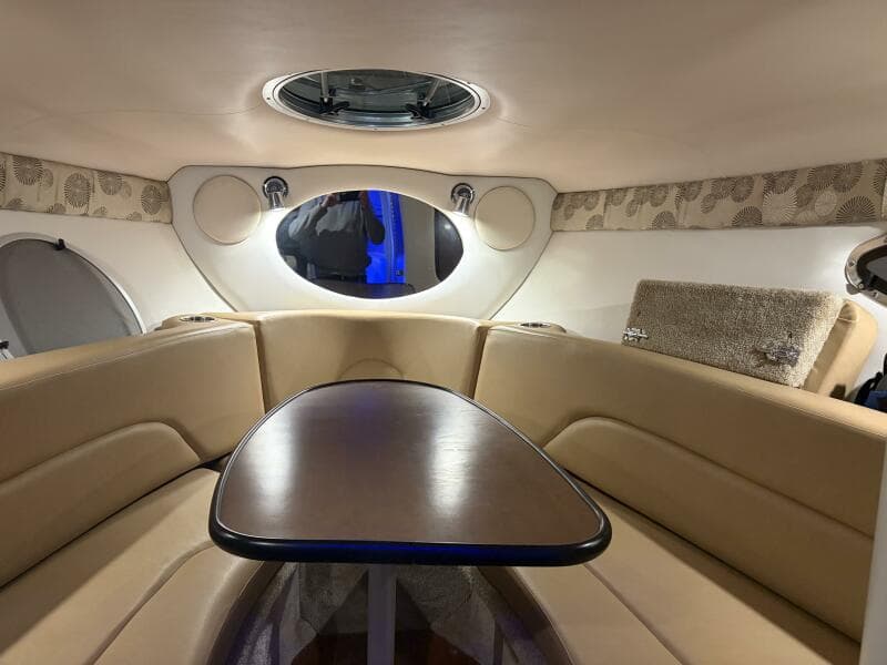 2019 Crownline 264 CR