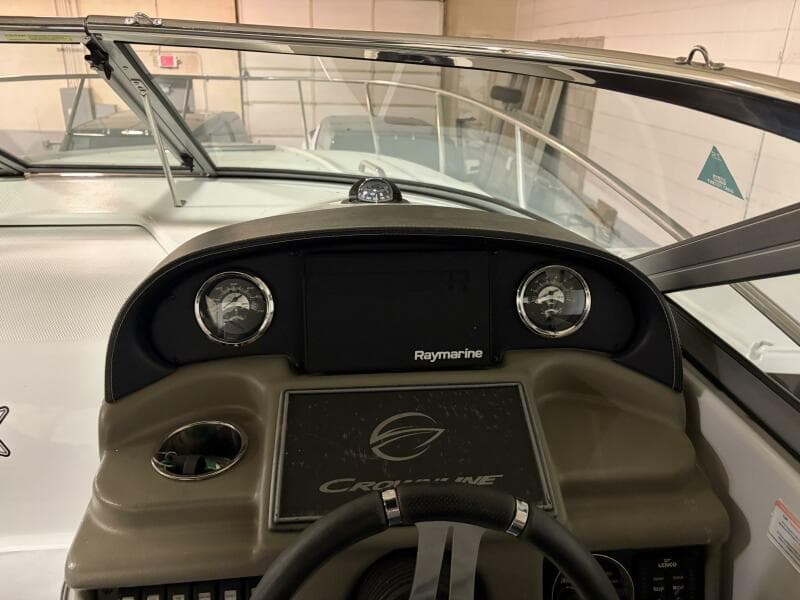 2019 Crownline 264 CR