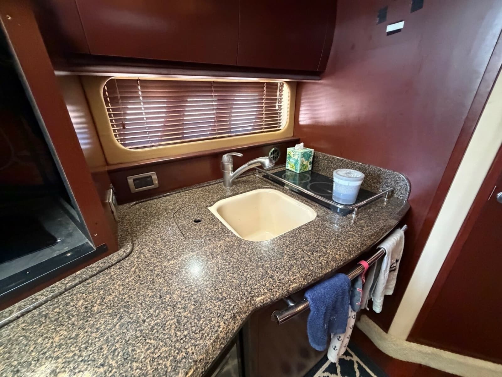 2007 Sea Ray 380 DA - Photo 30