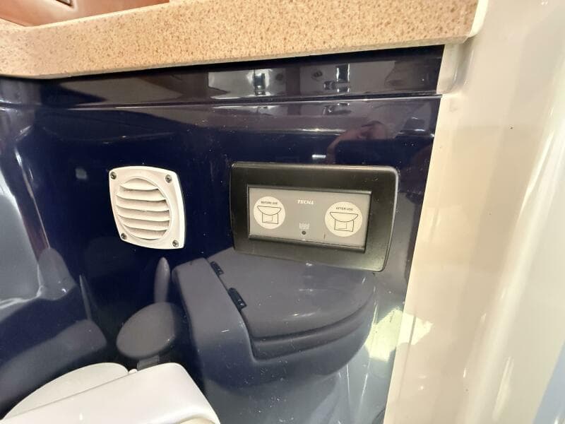 2007 Chris-Craft Roamer 40