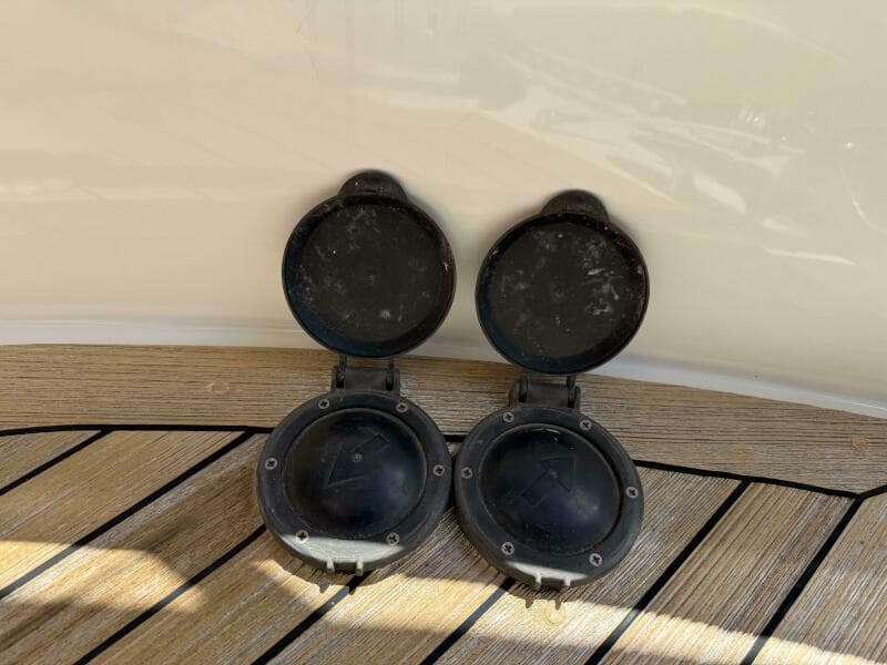 2007 Chris-Craft Roamer 40