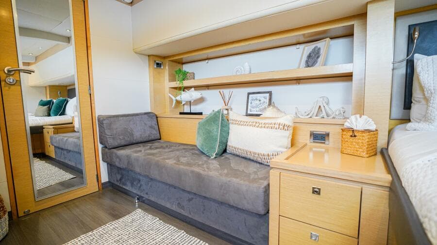 2017 Fountaine Pajot Victoria 67