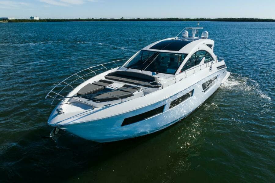 2019 Cruisers Yachts 60 Cantius- AFTER FIVE