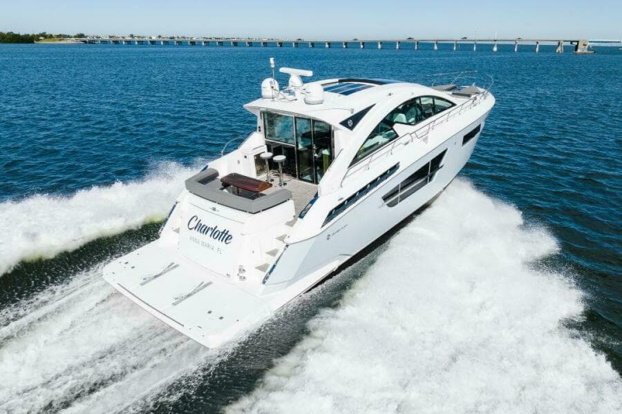 2019 Cruisers Yachts 60 Cantius- AFTER FIVE
