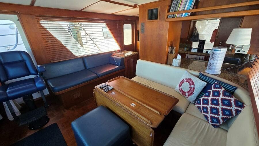 1987 DeFever 48 Tri Cabin