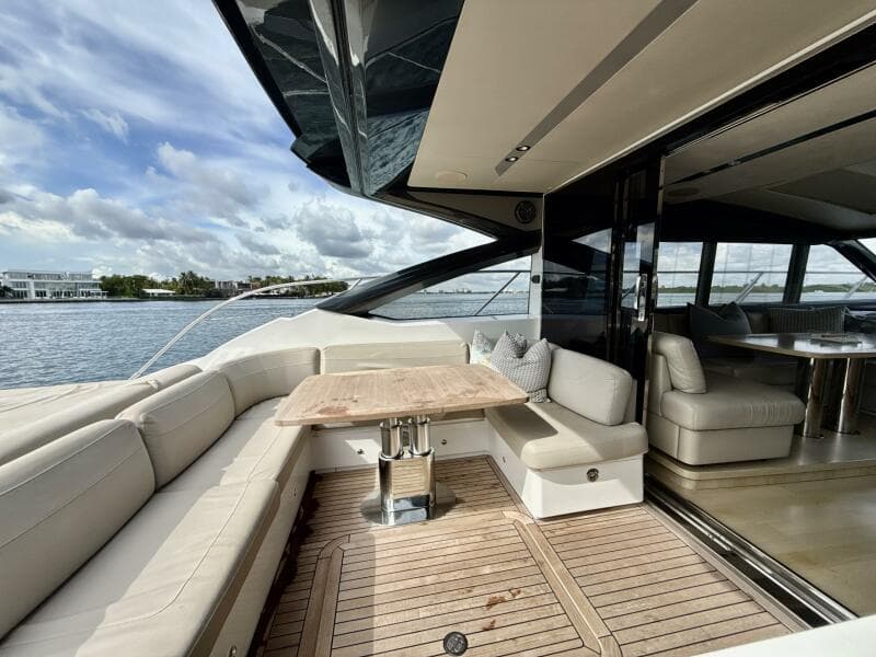 Princess 58 - IL CAPO - Cockpit