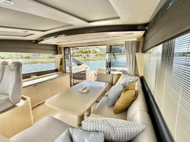 Princess 58 - IL CAPO -Salon