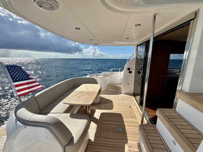 Princess 50 - Cockpit