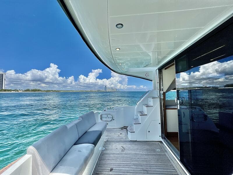 Rodman Muse - Lluvet - Cockpit