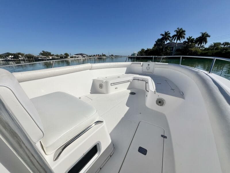 2005 Century 3200 Center Console