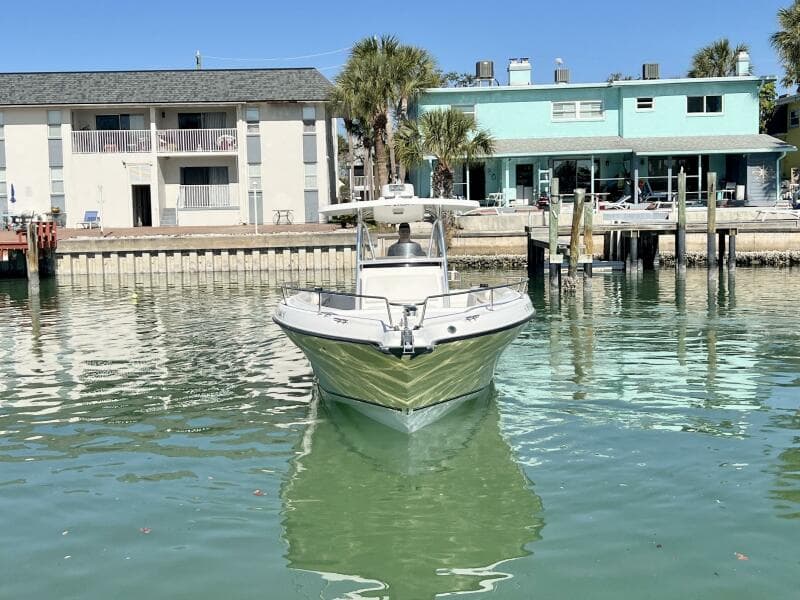 2005 Century 3200 Center Console