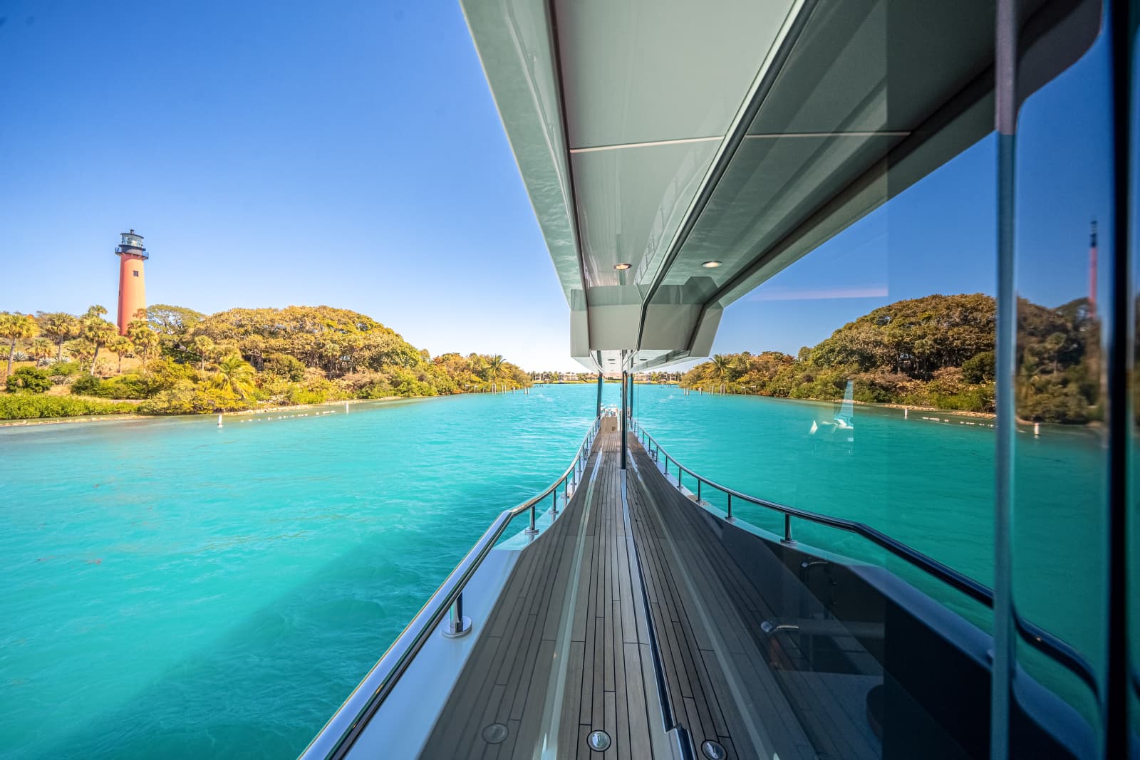 2025 Ocean Alexander 28L