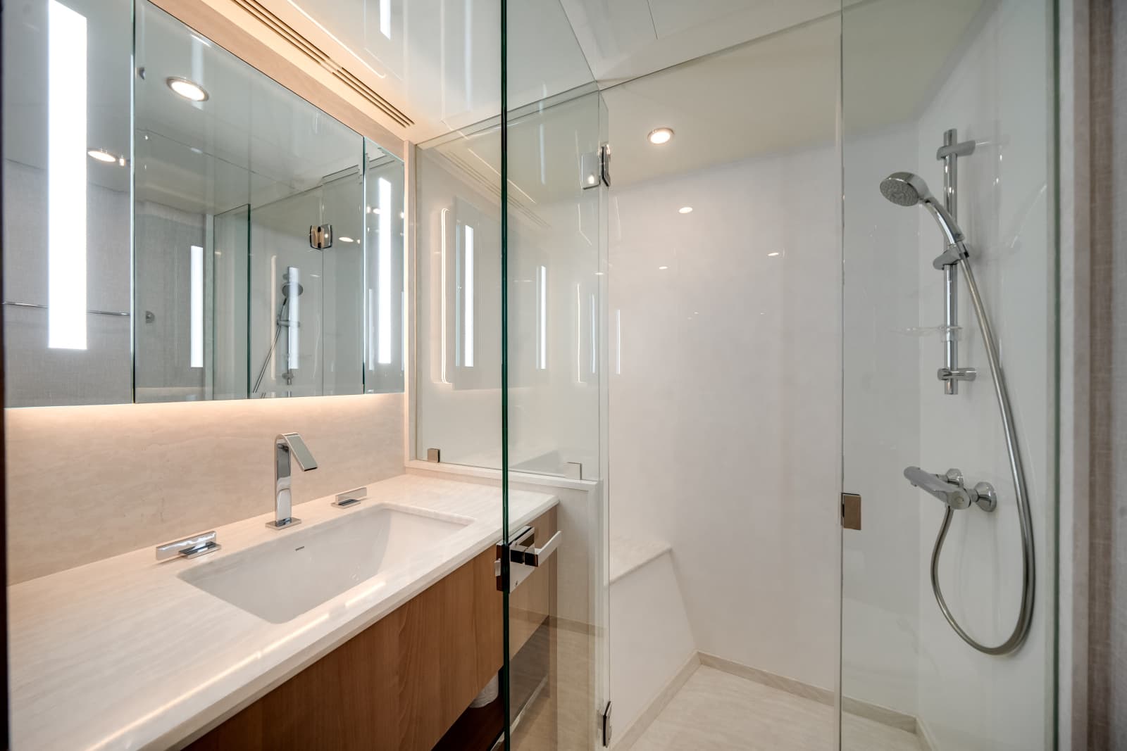 2025 Ocean Alexander 28L