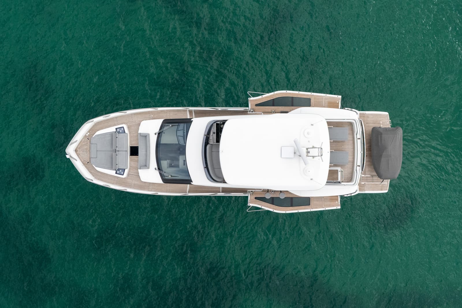 2025 Galeon 560 FLY