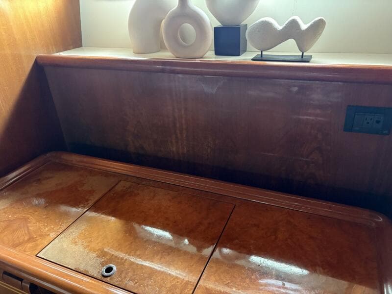 1999 Ferretti Yachts 80 RPH