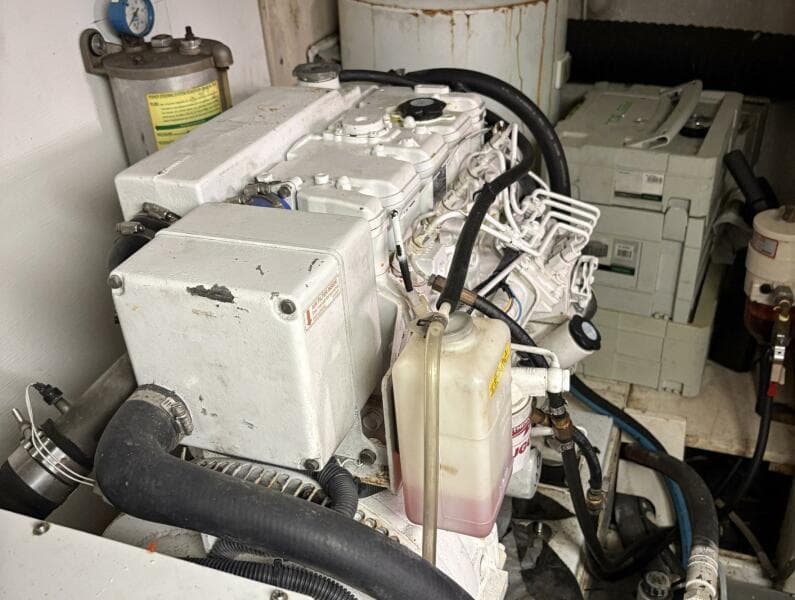 1999 Ferretti Yachts 80 RPH