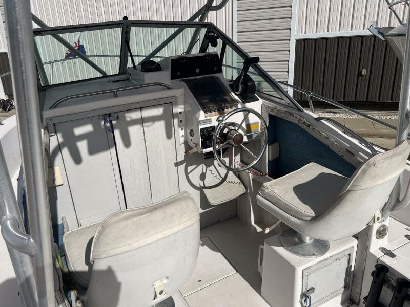 1987 Grady-White 20 Overnighter