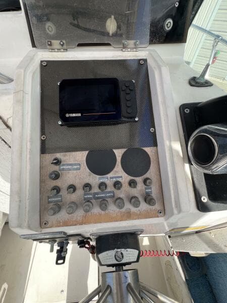 1987 Grady-White 20 Overnighter