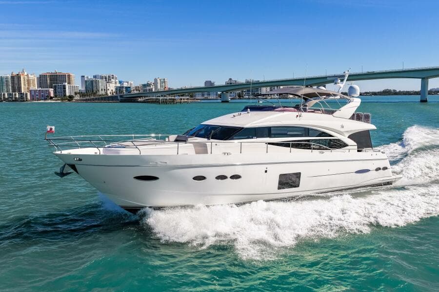 2014 Princess Y72