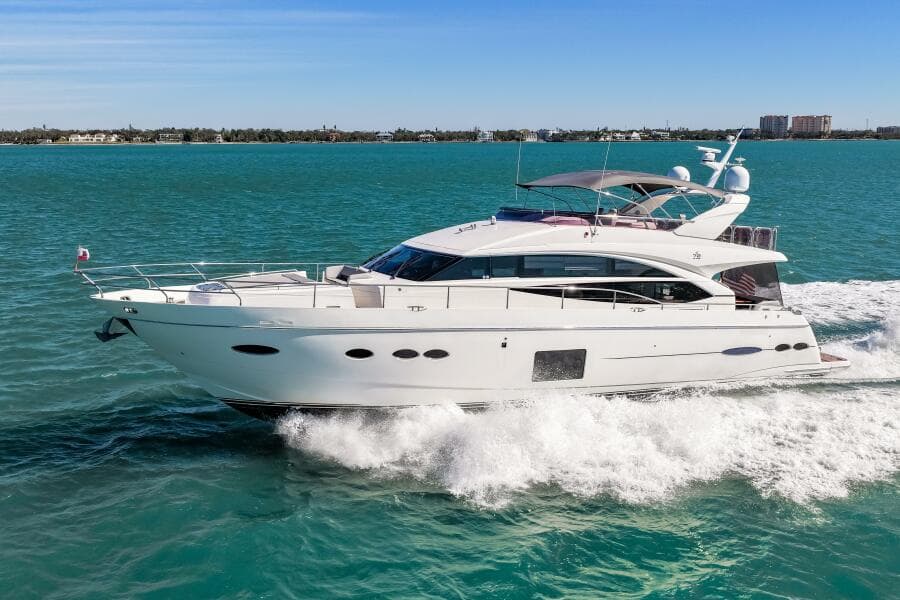 2014 Princess Y72