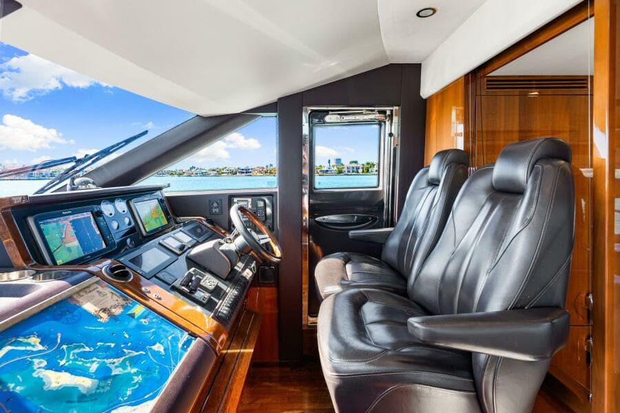 2014 Princess Y72