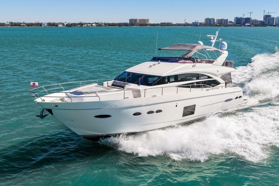 2014 Princess Y72