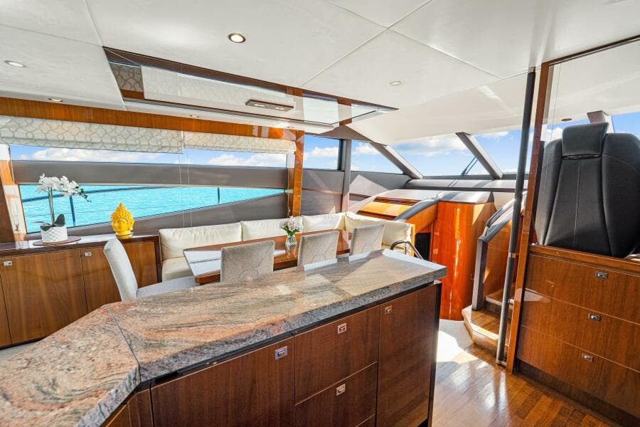 2014 Princess Y72