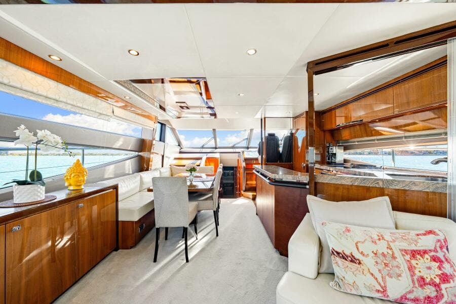 2014 Princess Y72