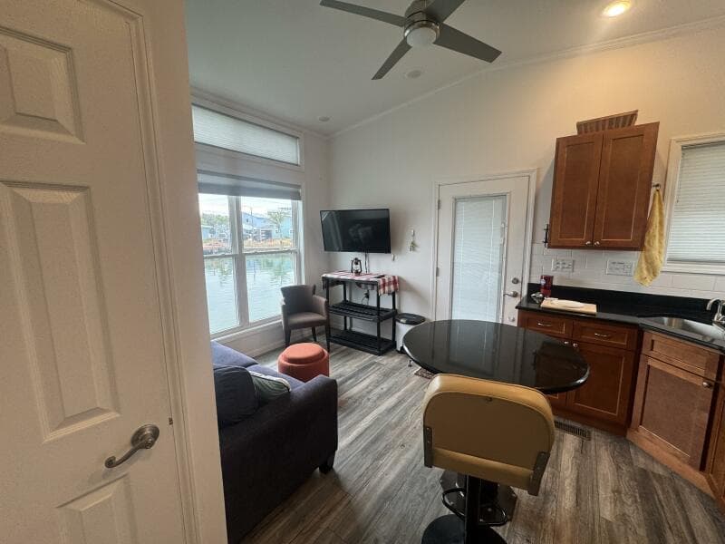 2019 Harbor Home Cozy Cottage 52' x 16' Tiny Boat