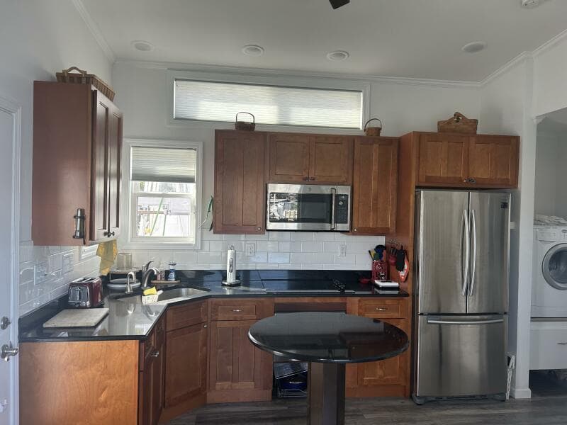 Galley/Entry to Head