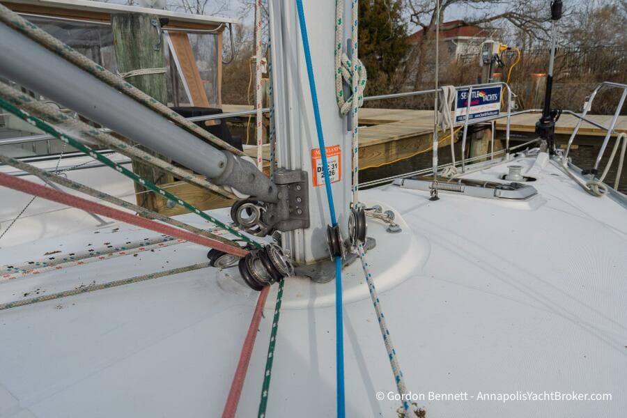 2002 Jeanneau Sun Odyssey 37