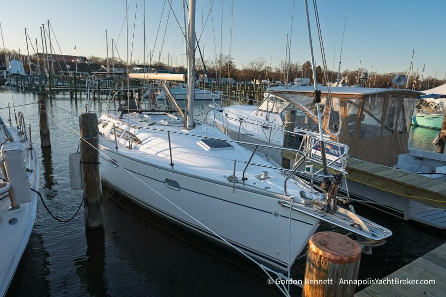 2002 Jeanneau Sun Odyssey 37