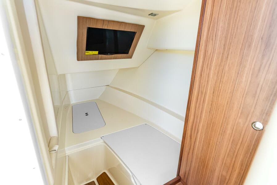 2021 Chris-Craft Launch 35 GT OB