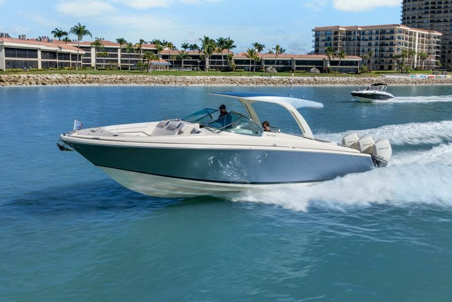 2021 Chris-Craft Launch 35 GT OB