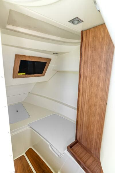 2021 Chris-Craft Launch 35 GT OB