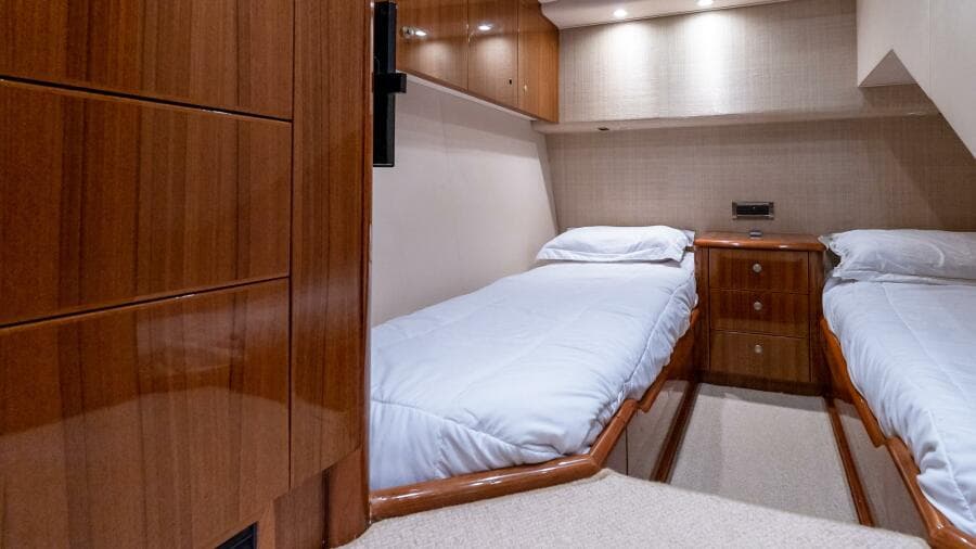 2007 Viking 64 Convertible