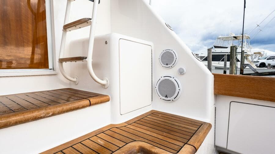 2007 Viking 64 Convertible