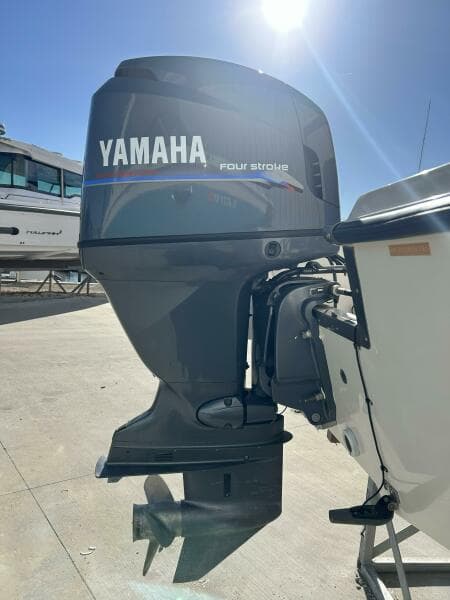 2001 Key West 1900 Sportsman