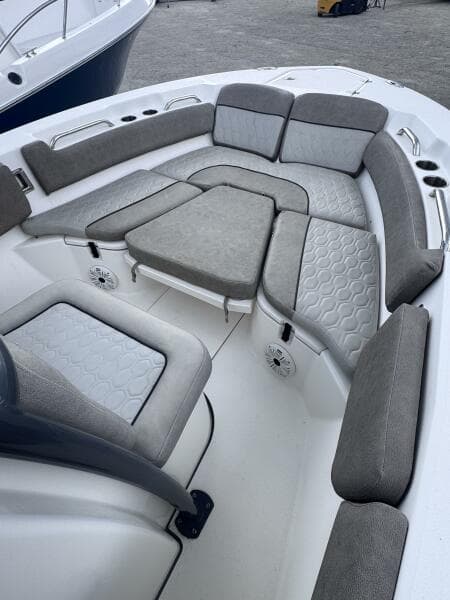 2021 Sea Fox 228 Commander