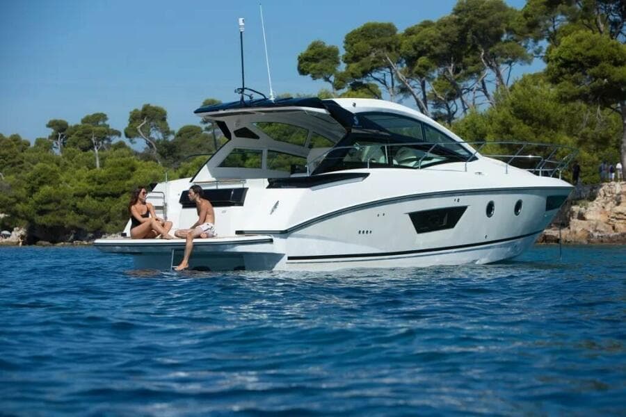 2019 Beneteau Gran Turismo 40